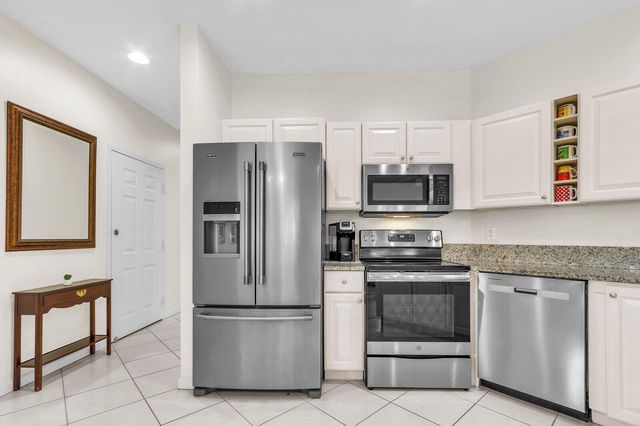 8931 Sandshot Court, Port St. Lucie, Port St Lucie, FL 34986