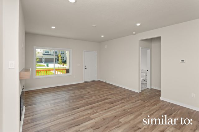 9716 Regatta Lane, Johnston, IA 50131