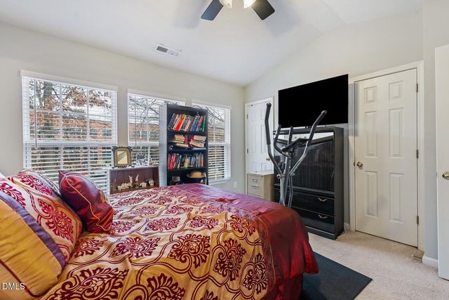 1725 Sorrell Brook Way, Raleigh, NC 27609