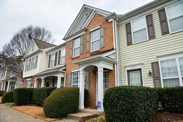 1725 Sorrell Brook Way, Raleigh, NC 27609