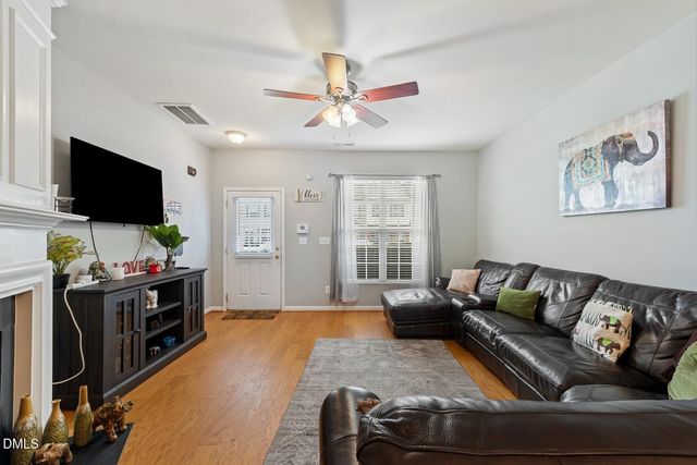 1725 Sorrell Brook Way, Raleigh, NC 27609