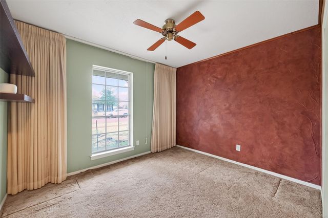 1722 Shannon Valley Drive, Houston, TX 77077