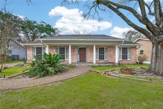 1722 Shannon Valley Drive, Houston, TX 77077