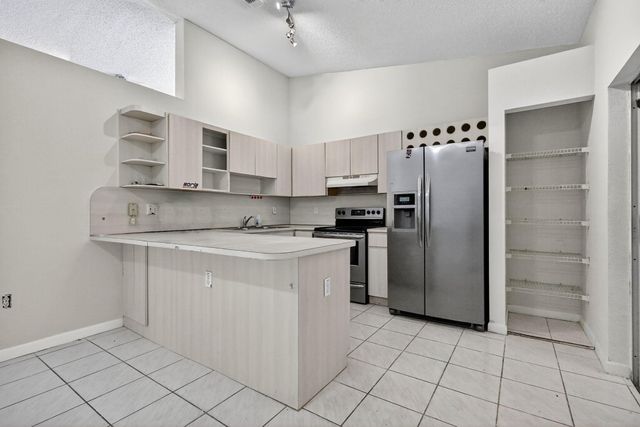 18091 SW 134th Court, Miami, FL 33177