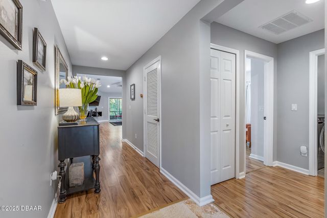 609 Champion Ridge Drive, Daytona Beach, FL 32124