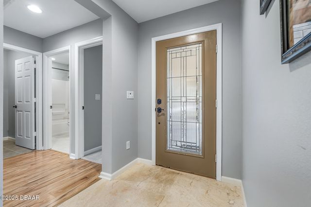 609 Champion Ridge Drive, Daytona Beach, FL 32124