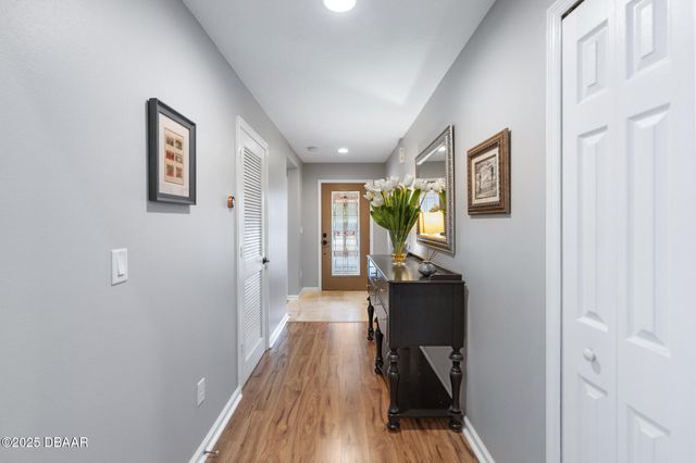 609 Champion Ridge Drive, Daytona Beach, FL 32124