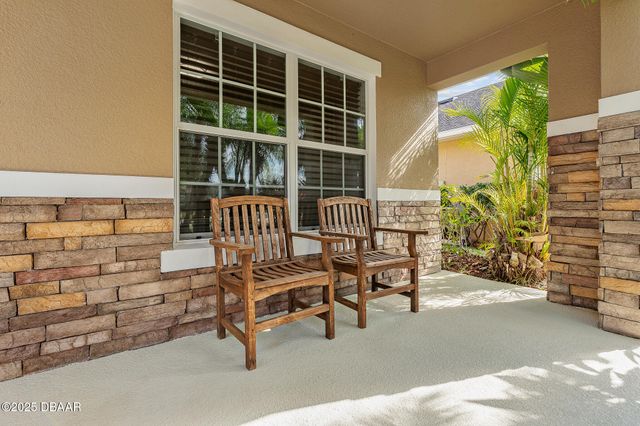 609 Champion Ridge Drive, Daytona Beach, FL 32124