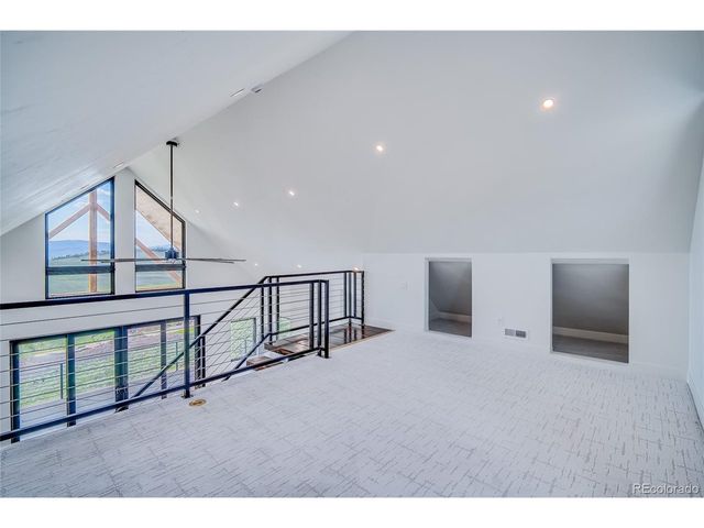 561 Upper Ranch View Rd, Granby, CO 80446