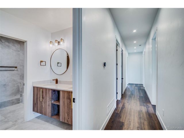 561 Upper Ranch View Rd, Granby, CO 80446