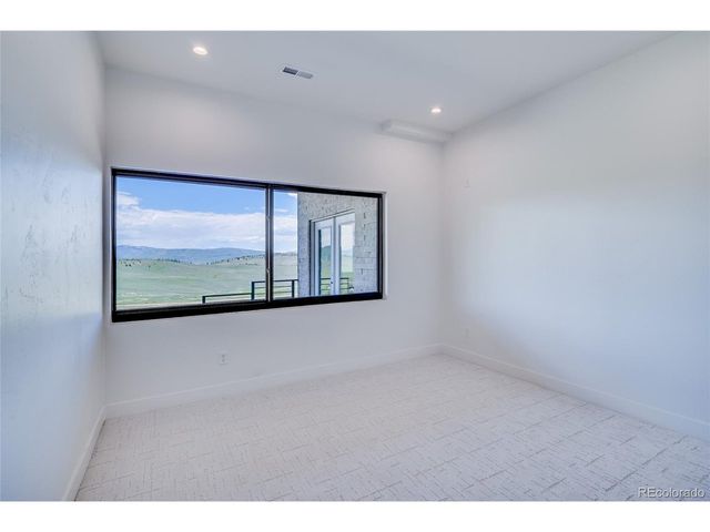 561 Upper Ranch View Rd, Granby, CO 80446