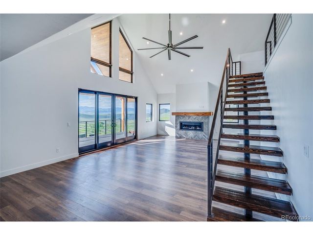 561 Upper Ranch View Rd, Granby, CO 80446