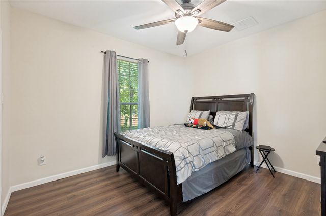 343 N Morris Street, Gainesville, TX 76240
