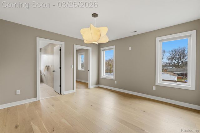 1935 Nakota Road, Royal Oak, MI 48073