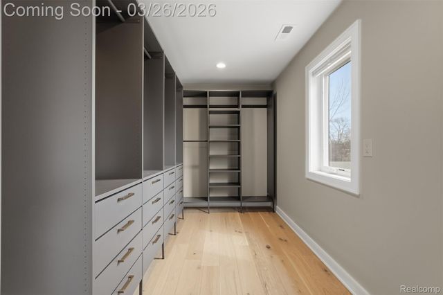 1935 Nakota Road, Royal Oak, MI 48073