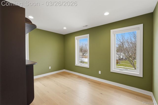 1935 Nakota Road, Royal Oak, MI 48073