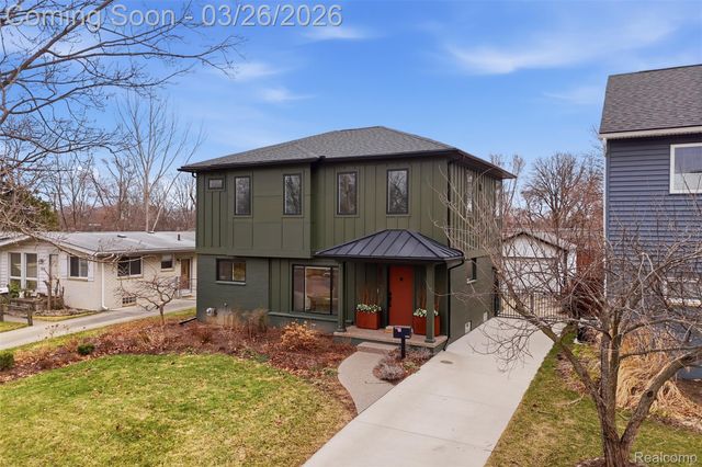 1935 Nakota Road, Royal Oak, MI 48073