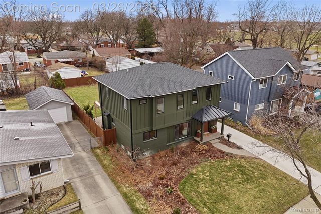 1935 Nakota Road, Royal Oak, MI 48073