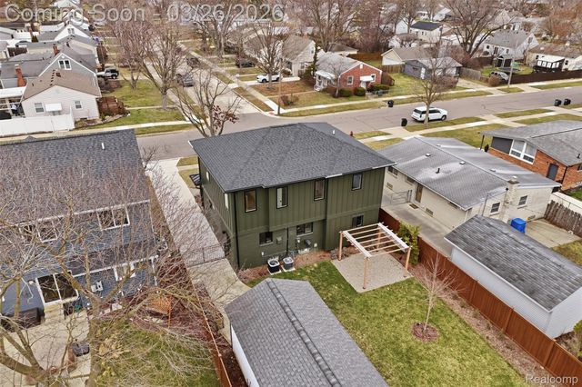 1935 Nakota Road, Royal Oak, MI 48073