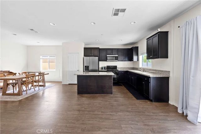 28763 Cloud, Murrieta, CA 92563