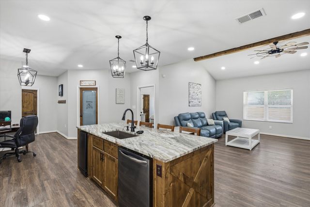 350 VZ CountyRoad 1818, Grand Saline, TX 75140