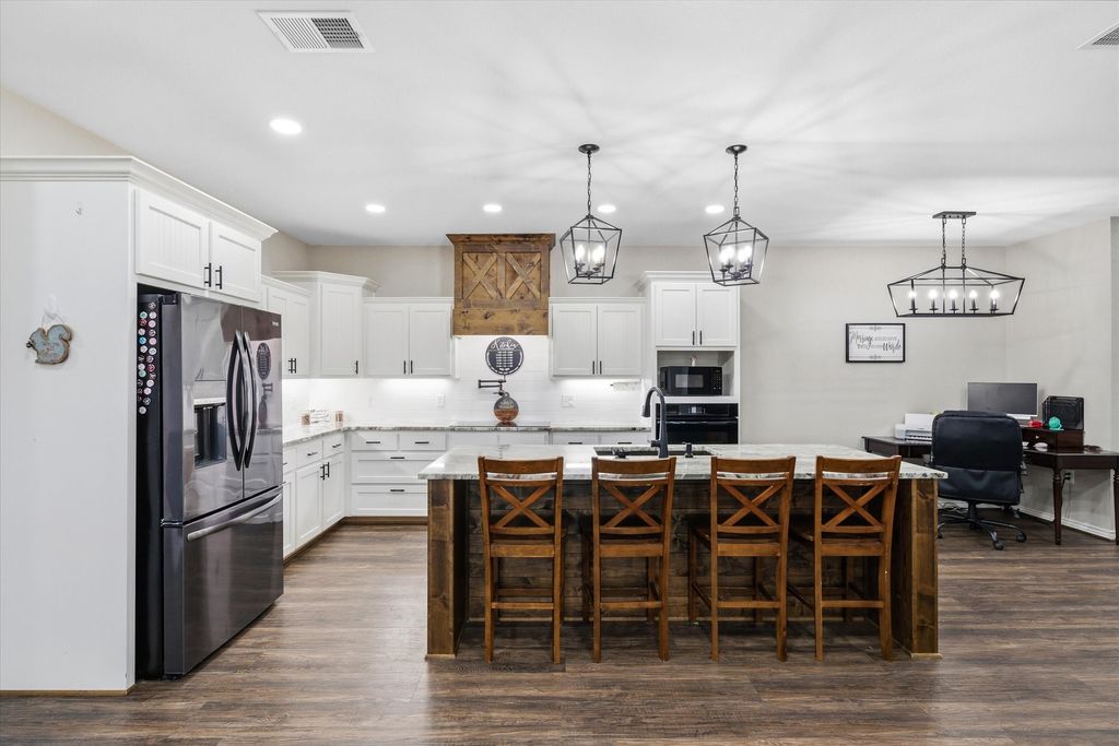 350 VZ CountyRoad 1818, Grand Saline, TX 75140