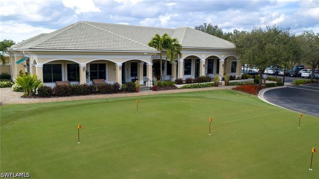 2920 Cypress Trace CIR 204, Naples, FL 34119
