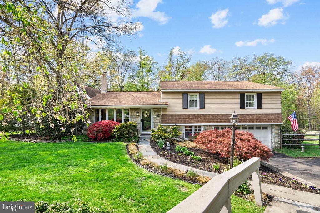 139 GREENWOOD DR, Willow Grove, PA 19090