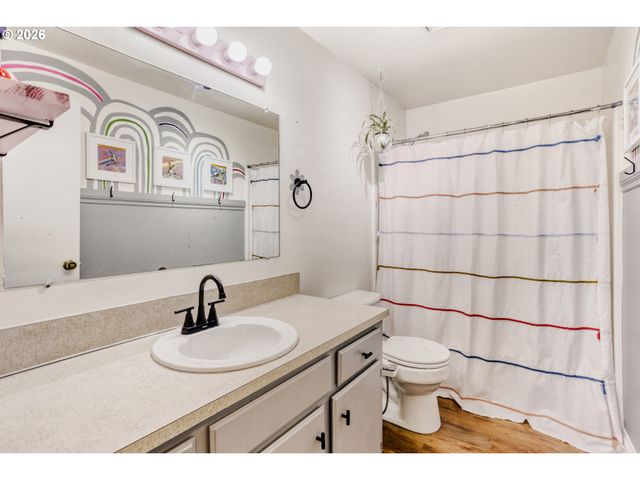 13845 Sw 104TH Ave, Portland, OR 97223