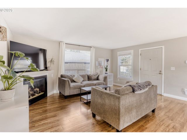 13845 Sw 104TH Ave, Portland, OR 97223