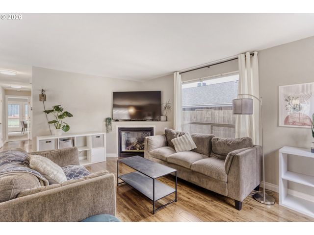 13845 Sw 104TH Ave, Portland, OR 97223