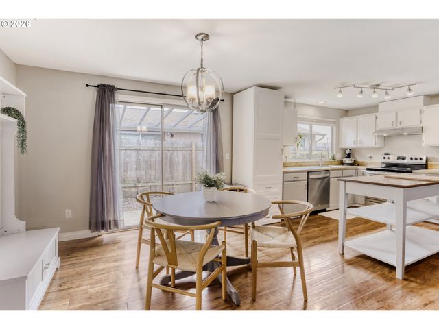 13845 Sw 104TH Ave, Portland, OR 97223