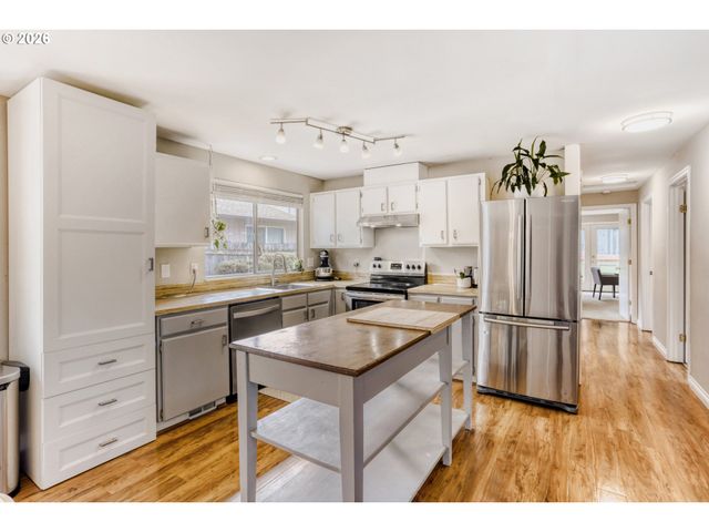 13845 Sw 104TH Ave, Portland, OR 97223