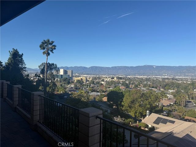 25044 Crestview Drive, Loma Linda, CA 92354