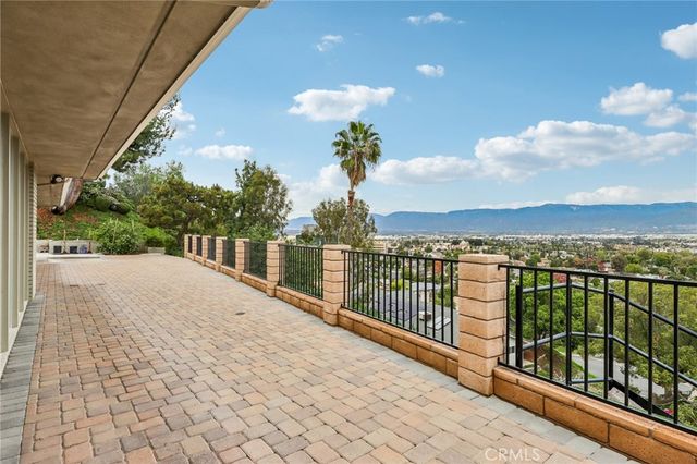 25044 Crestview Drive, Loma Linda, CA 92354