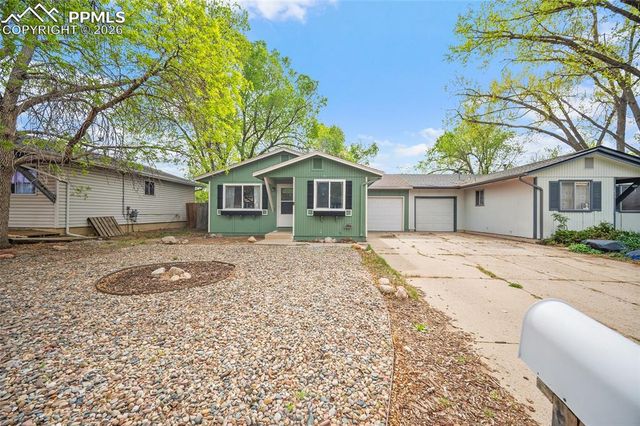 1823 Saratoga Drive, Colorado Springs, CO 80910