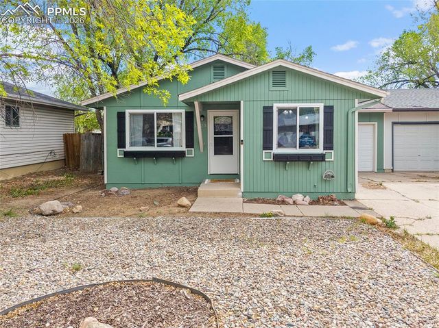 1823 Saratoga Drive, Colorado Springs, CO 80910
