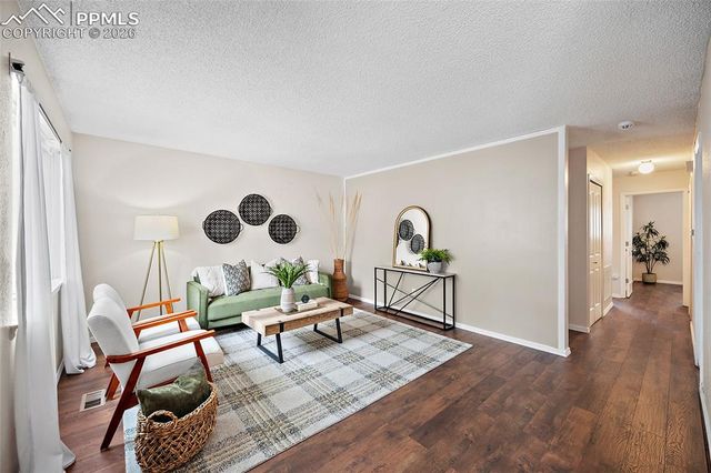 1823 Saratoga Drive, Colorado Springs, CO 80910