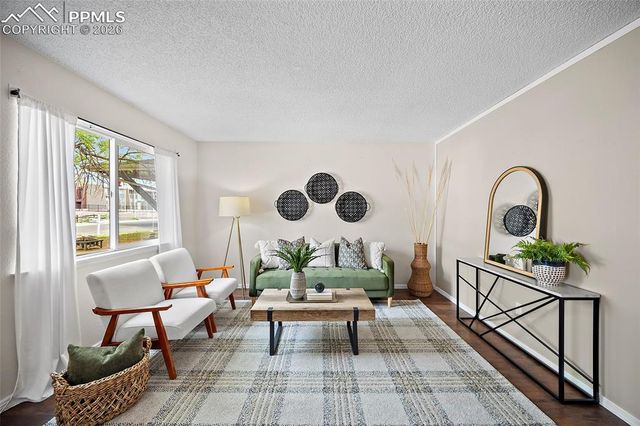 1823 Saratoga Drive, Colorado Springs, CO 80910