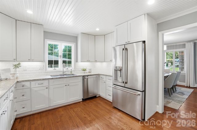 6535 Burlwood Road, Charlotte, NC 28211