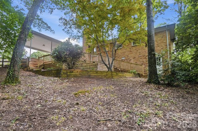 6535 Burlwood Road, Charlotte, NC 28211