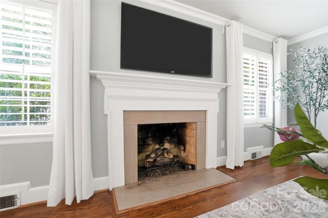 6535 Burlwood Road, Charlotte, NC 28211