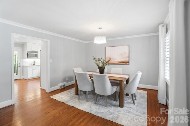 6535 Burlwood Road, Charlotte, NC 28211
