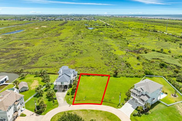 3619 Foremast Drive, Galveston, TX 77554