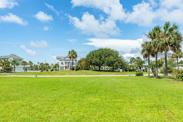 3619 Foremast Drive, Galveston, TX 77554
