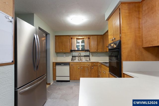 3158 19th Pl NW, Salem, OR 97304
