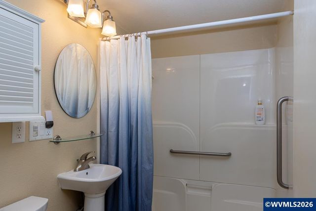 3158 19th Pl NW, Salem, OR 97304