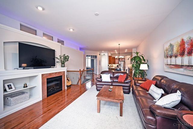 7398 Red Oak Court, Mason, OH 45040