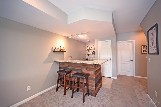 7398 Red Oak Court, Mason, OH 45040