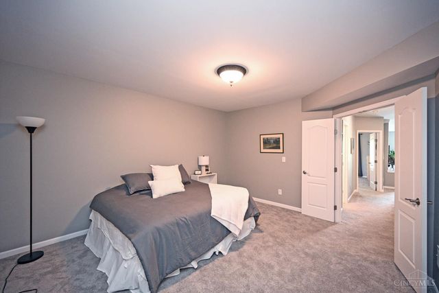 7398 Red Oak Court, Mason, OH 45040